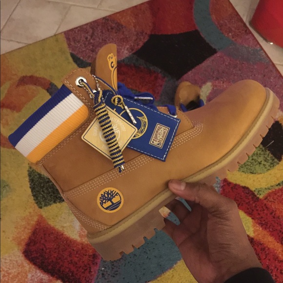 Timberland Coat,Vest,Boots - Picture 7 of 8